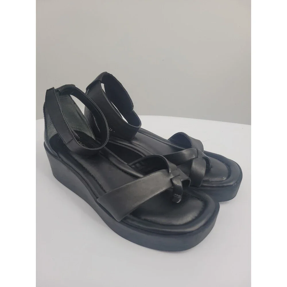 Franco Sarto Wedge Sandals Sz 8